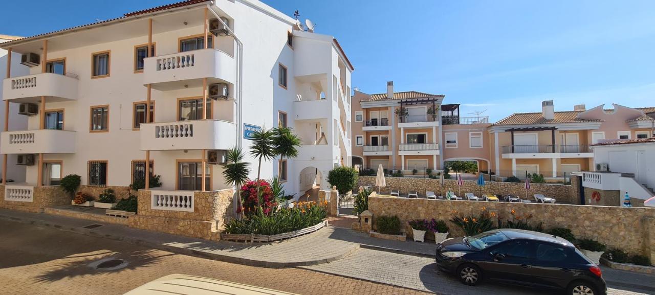 Apartamentos Cabrita Olhos de Agua  Luaran gambar