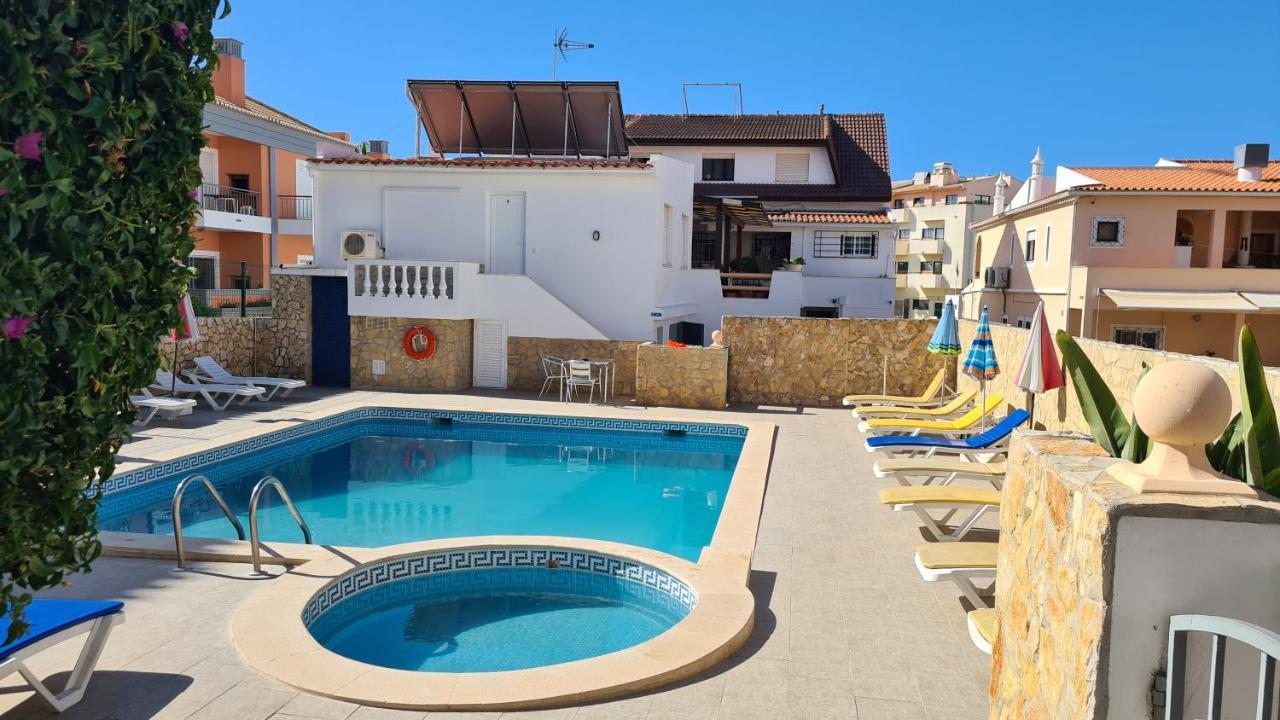 Apartamentos Cabrita Olhos de Agua  Luaran gambar