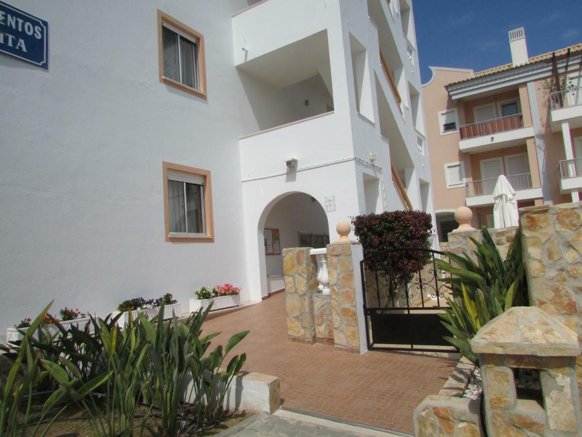 Apartamentos Cabrita Olhos de Agua  Luaran gambar