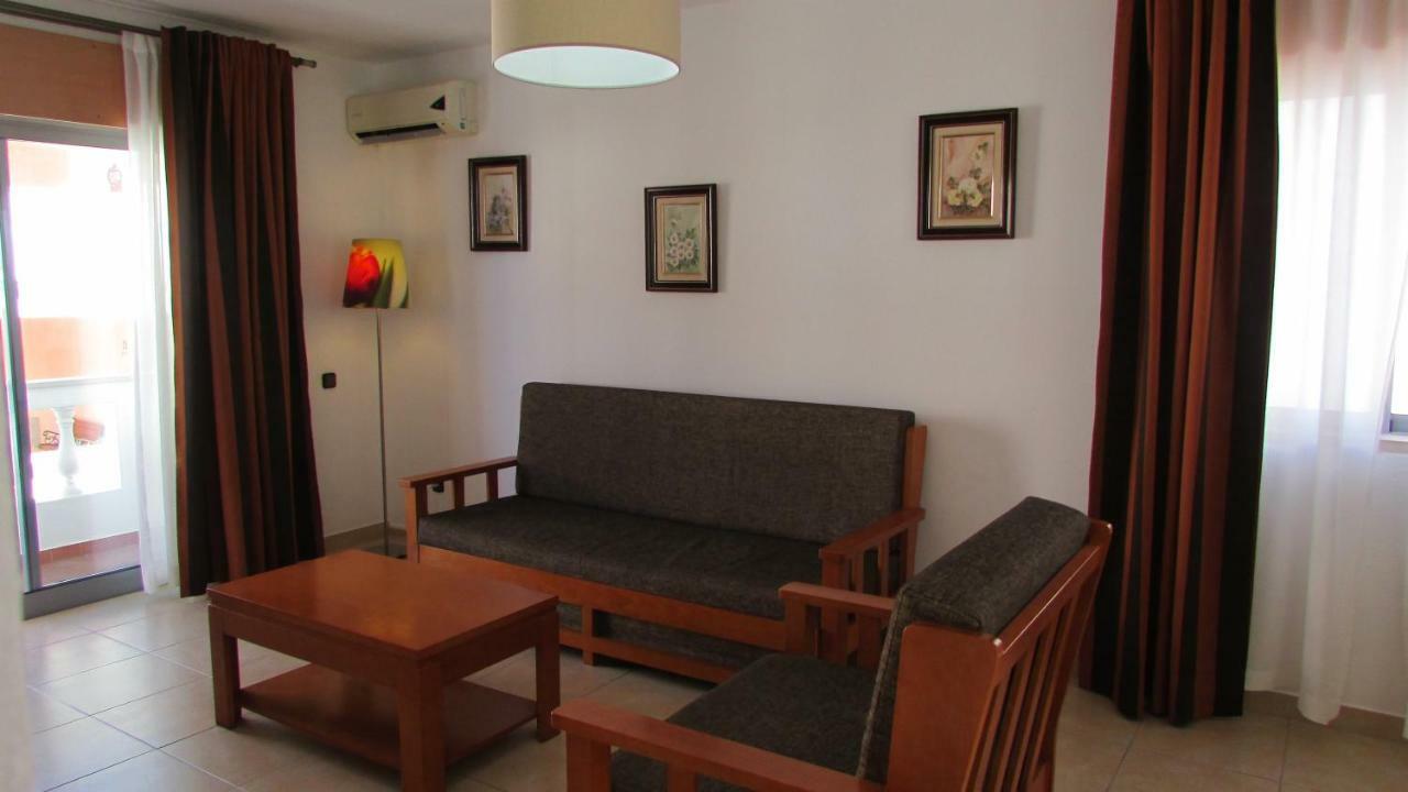 Apartamentos Cabrita Olhos de Agua  Luaran gambar