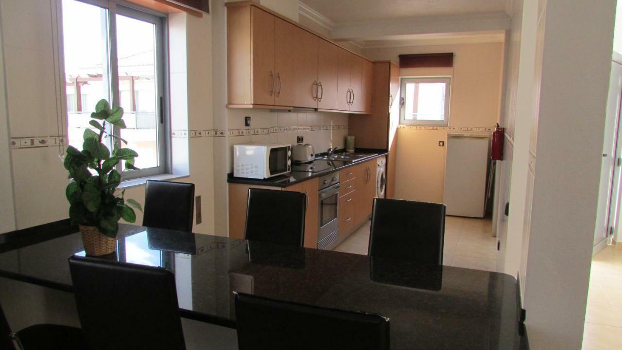 Apartamentos Cabrita Olhos de Agua  Luaran gambar